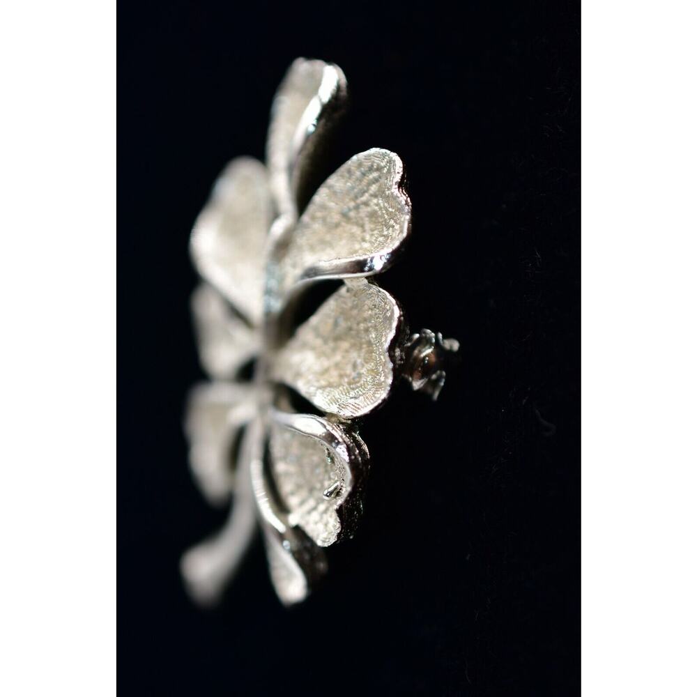 Vintage Pin Brooch Silver Tone Plant Leaf Fall Autumn Textured Metal Chic Bin5 - Picture 4 of 10